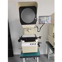 尼康φ300数字式投影仪JT20A