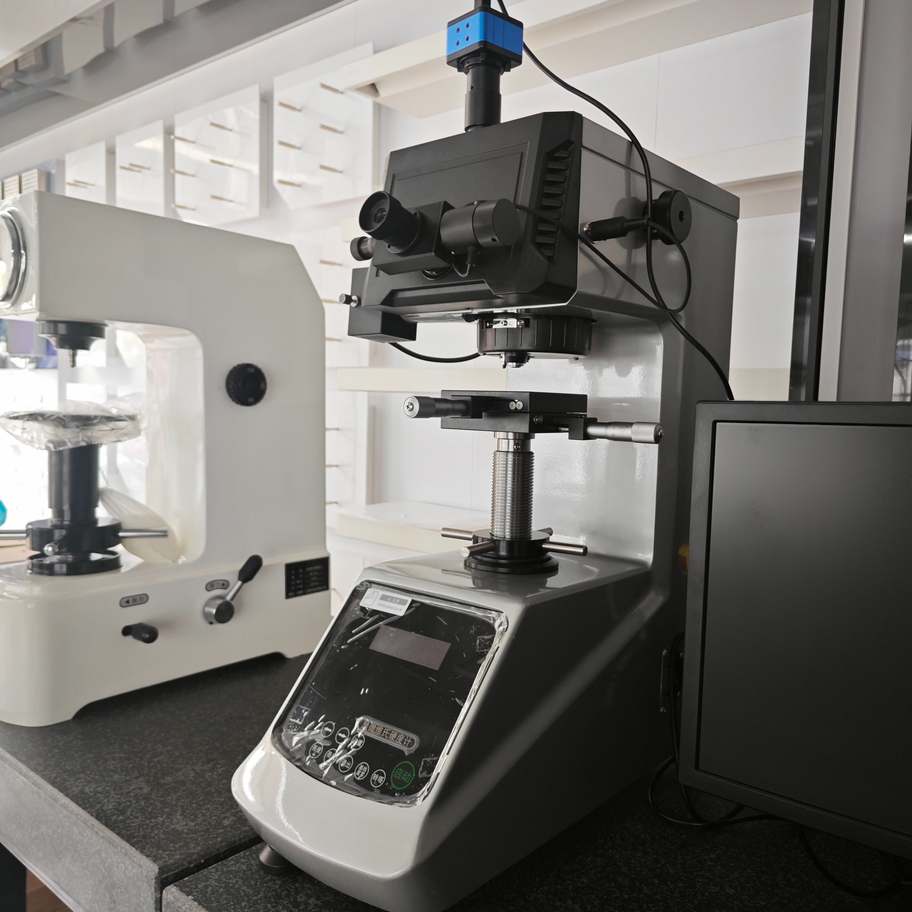 维氏硬度计 HV-5MPTA 型